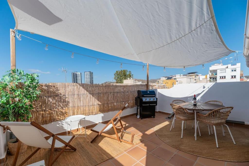 Urban Charm Rooftop Apartment With Vista Malaga Zewnętrze zdjęcie